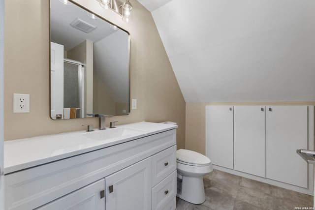 306 PLACID COVE DR, New Braunfels, TX 78130