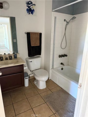 10215 Variel, Chatsworth, CA 91311