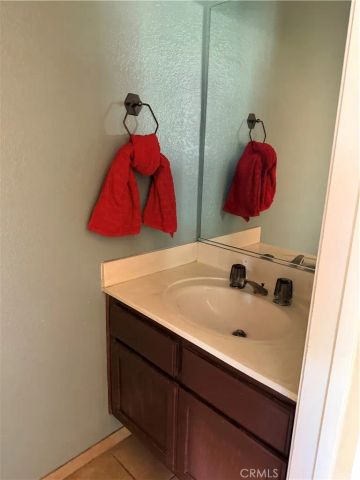 10215 Variel, Chatsworth, CA 91311