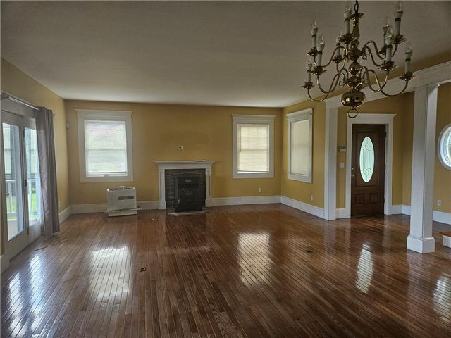 309 Winterton Road, Bloomingburg, NY 12721