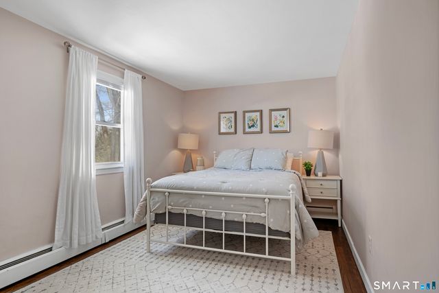 31 Edgewood Circle, Southington, CT 06489