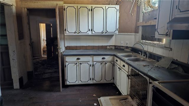 1110 Elizabeth Street, Waycross, GA 31503