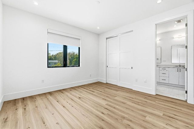 691 Kingsbridge Street, Boca Raton, FL 33487