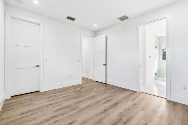 691 Kingsbridge Street, Boca Raton, FL 33487