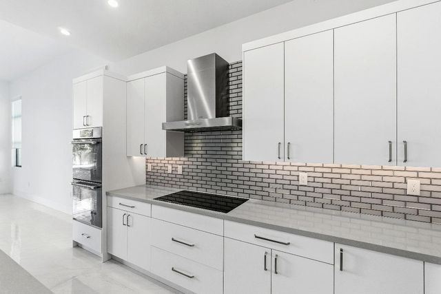 691 Kingsbridge Street, Boca Raton, FL 33487