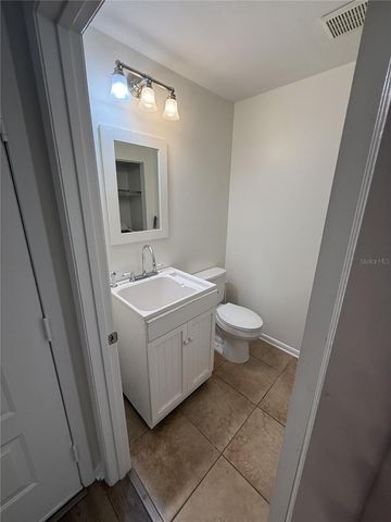 819 OAK PARK PLACE, Brandon, FL 33511