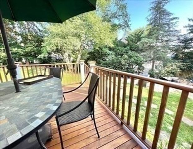 12 Kilburn Rd 12, Belmont, MA 02478
