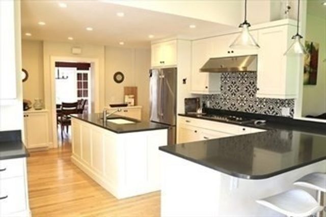 12 Kilburn Rd 12, Belmont, MA 02478