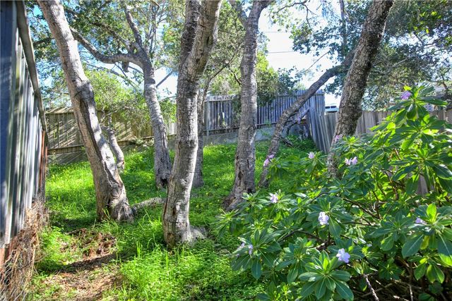 2100 Langton Street, Cambria, CA 93428