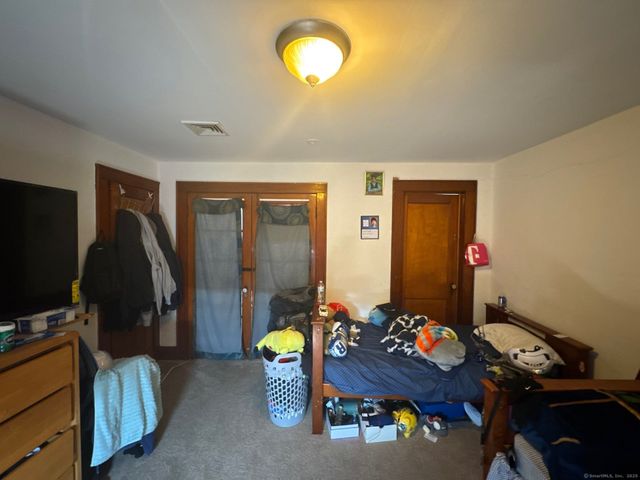 88 Boswell Street, Stratford, CT 06615