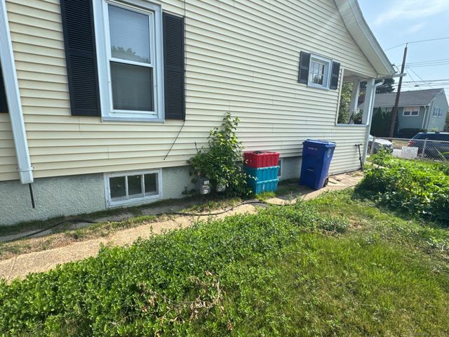 88 Boswell Street, Stratford, CT 06615