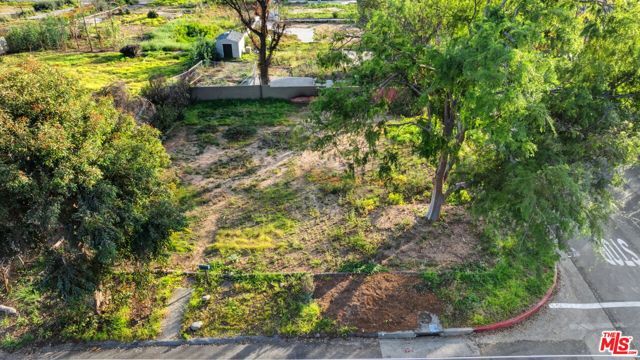 516 E Las Flores Drive, Altadena, CA 91001