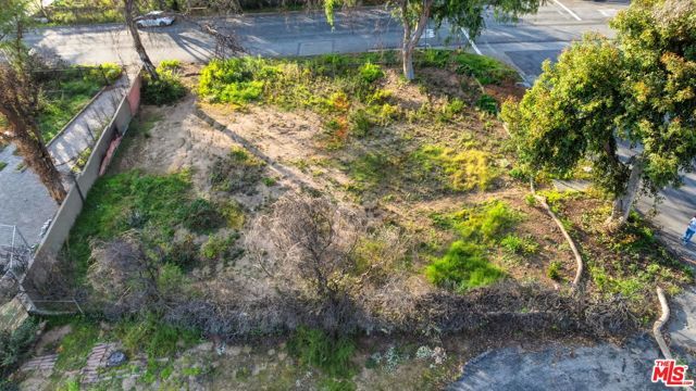 516 E Las Flores Drive, Altadena, CA 91001