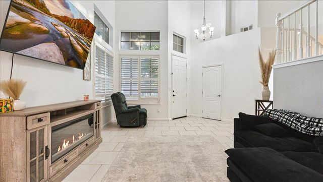 2955 Cardinal Dr, Lincoln, CA 95648