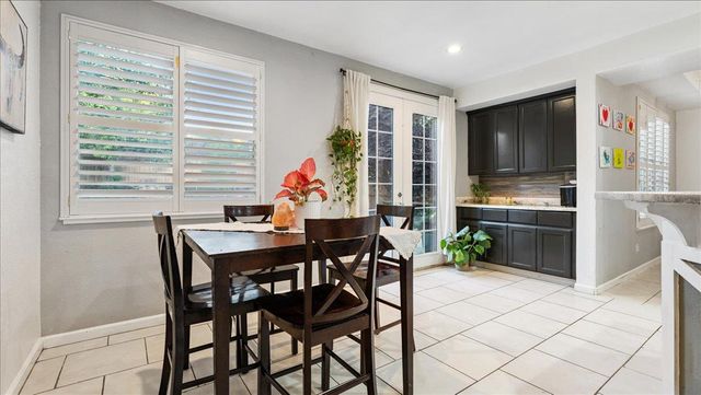 2955 Cardinal Dr, Lincoln, CA 95648