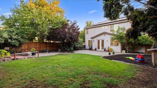 2955 Cardinal Dr, Lincoln, CA 95648