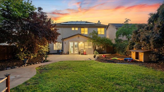 2955 Cardinal Dr, Lincoln, CA 95648