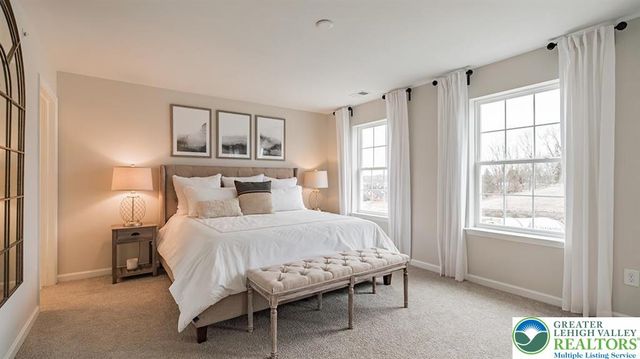 1103 Meadowlark Drive, Upper Macungie Twp, PA 18051