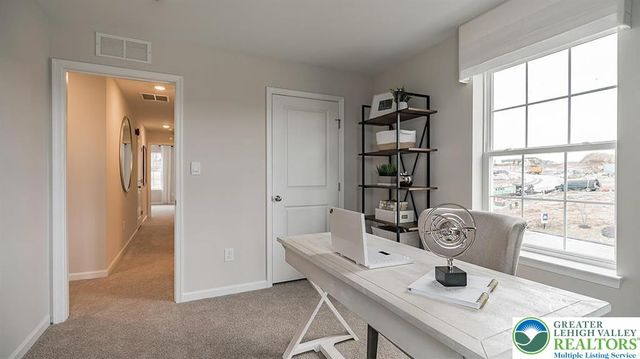 1103 Meadowlark Drive, Upper Macungie Twp, PA 18051