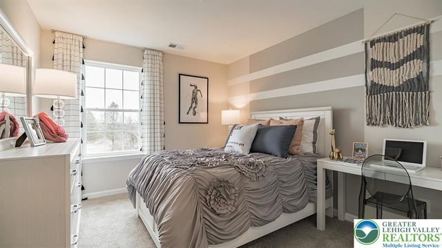 1103 Meadowlark Drive, Upper Macungie Twp, PA 18051