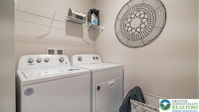 1103 Meadowlark Drive, Upper Macungie Twp, PA 18051