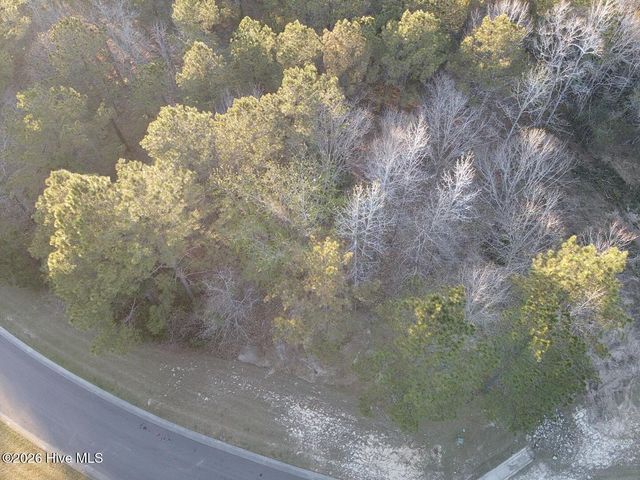 735 Cedarhurst Drive SE, Bolivia, NC 28422