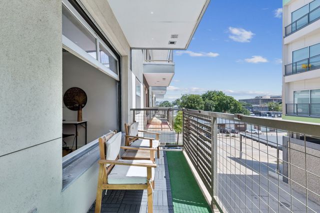 1111 S Akard Street 307, Dallas, TX 75215