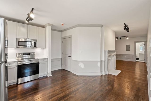 9 Dana St 32, Cambridge, MA 02138