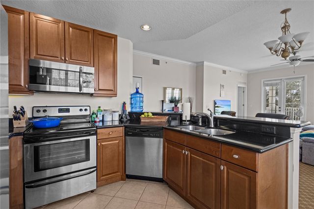 7509 MOURNING DOVE CIRCLE 304, Reunion, FL 34747