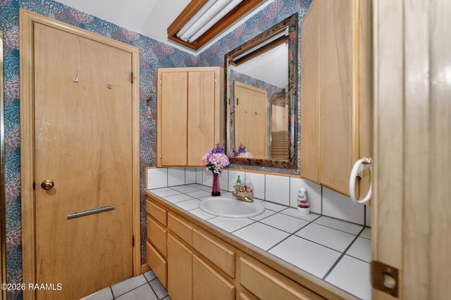 114 Japonica Drive, Lafayette, LA 70501