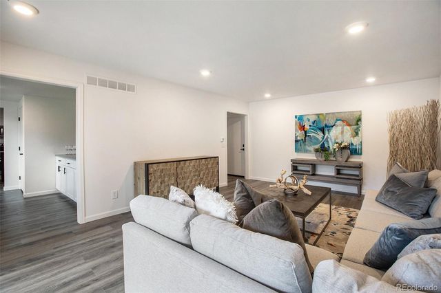 6483 S Sycamore Street, Littleton, CO 80120