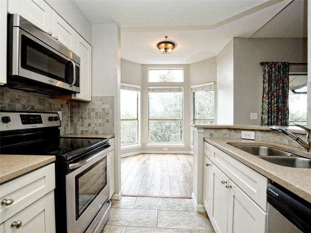 6000 Shepherd Mountain CV 406, Austin, TX 78730