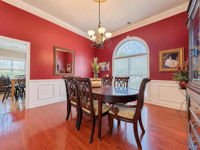 2021 Englewood Place, Decatur, AL 35603