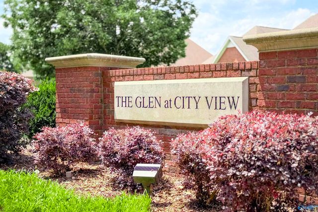 2021 Englewood Place, Decatur, AL 35603