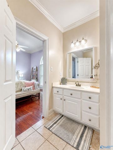 2021 Englewood Place, Decatur, AL 35603
