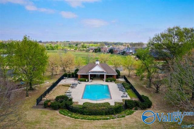 2021 Englewood Place, Decatur, AL 35603