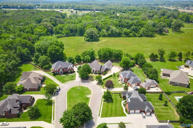 2021 Englewood Place, Decatur, AL 35603