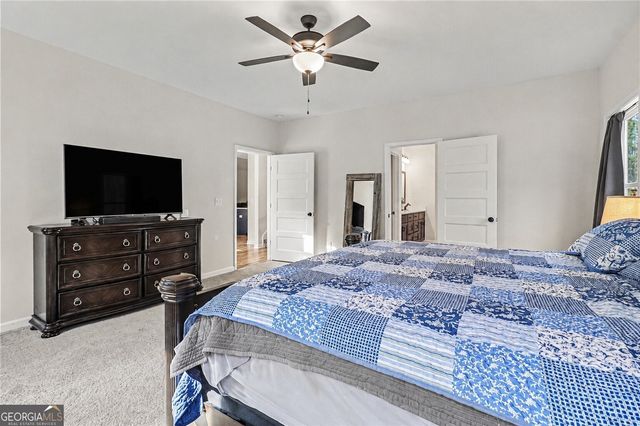 100 Dove Creek Court, Lagrange, GA 30241