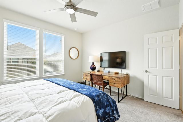 145 Nettletree DR, Buda, TX 78610