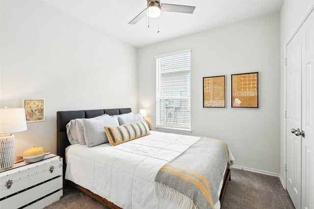 145 Nettletree DR, Buda, TX 78610