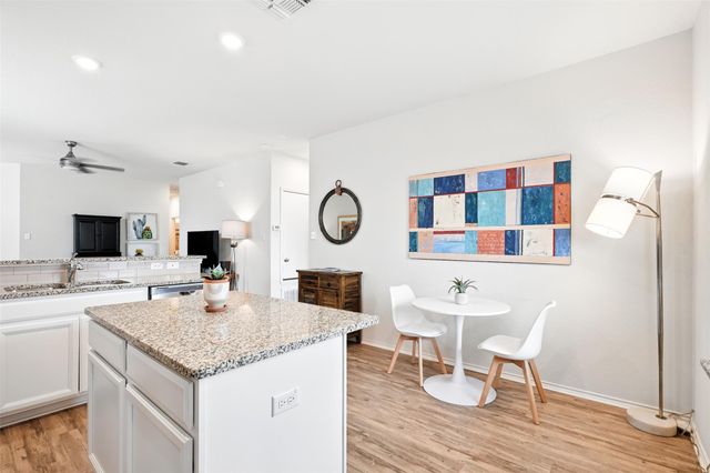 145 Nettletree DR, Buda, TX 78610