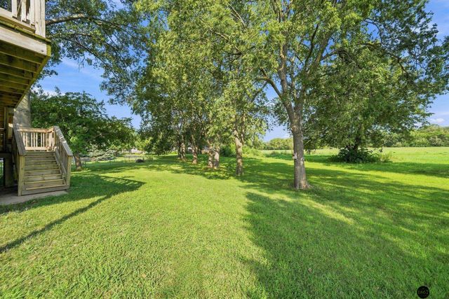 5101 Rosebriar Court, Lincoln, NE 68516