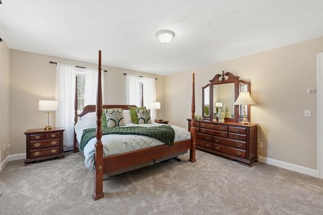 331 E County Rd, Rutland, MA 01543