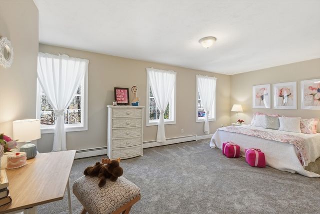 331 E County Rd, Rutland, MA 01543