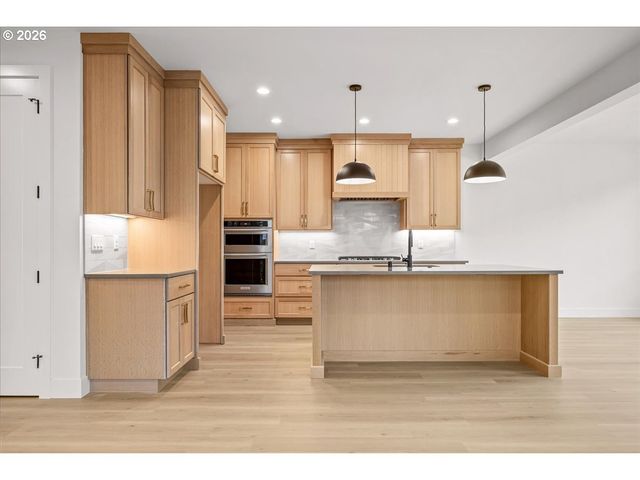 3525 N 11TH Cir, Ridgefield, WA 98642