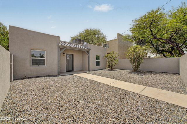 2324 N Treat Avenue, Tucson, AZ 85716