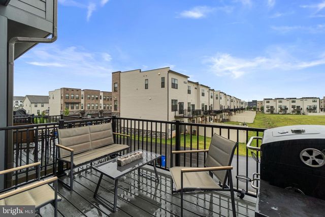417 UNION ST, Frederick, MD 21701