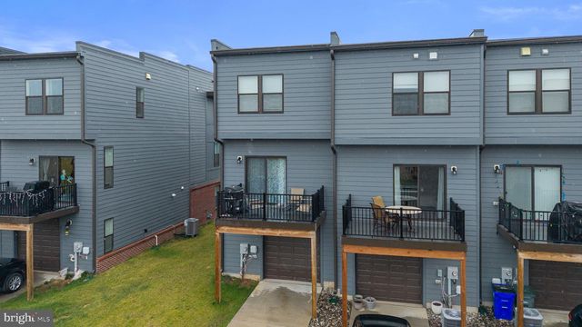 417 UNION ST, Frederick, MD 21701