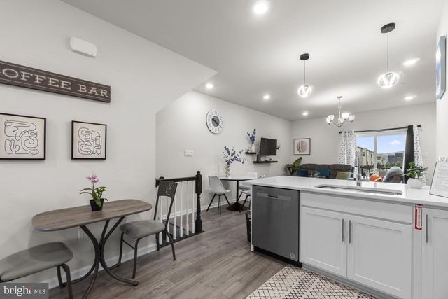 417 UNION ST, Frederick, MD 21701