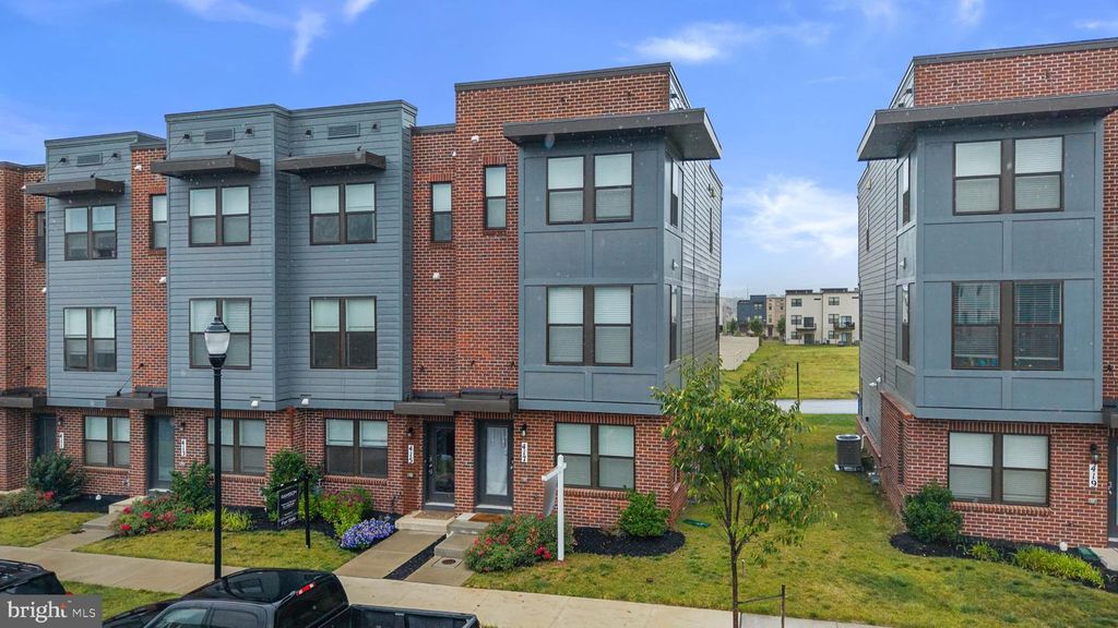 417 UNION ST, Frederick, MD 21701
